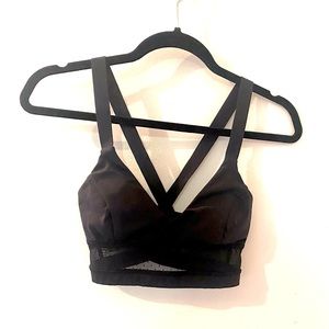 Lulu Body Con Sports Bra